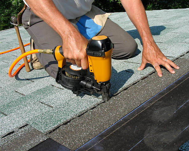 Best Residential Roof Replacement  in Bernie, MO